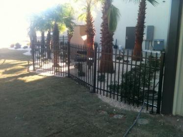 Aluminum  fence