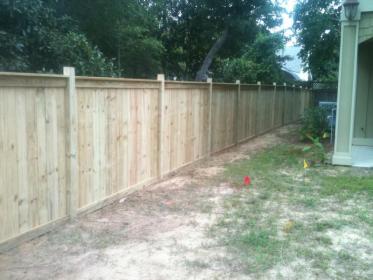 6FT WOOD PRIVACY FENCE 